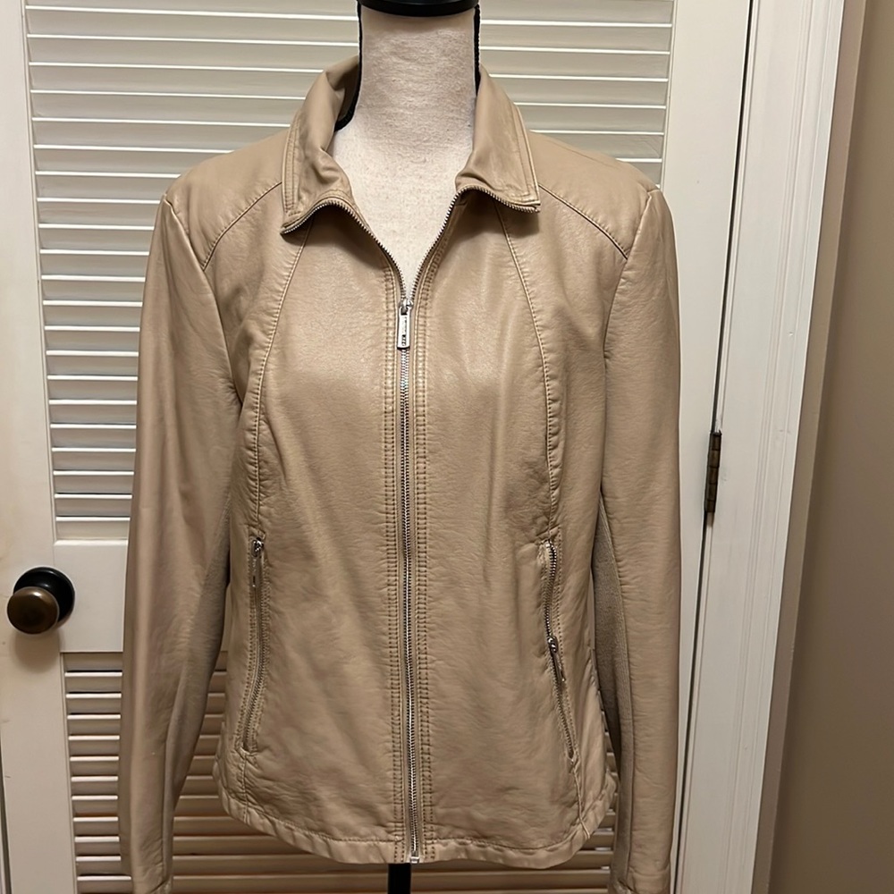 Kenneth Cole Reaction Faux Leather Moto Jacket in Honey, Size Large